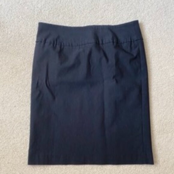 Dressy black summer skirt - Picture 1 of 3